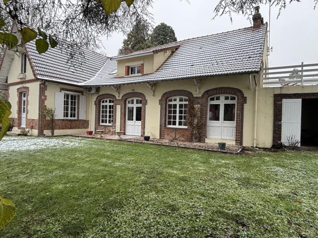 Maison 15 pièces 475 m²