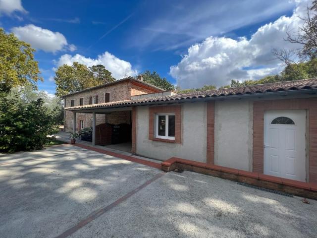 Maison 15 pièces 485 m²