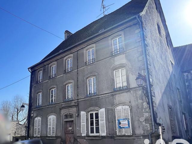 Maison 15 pièces 400 m²