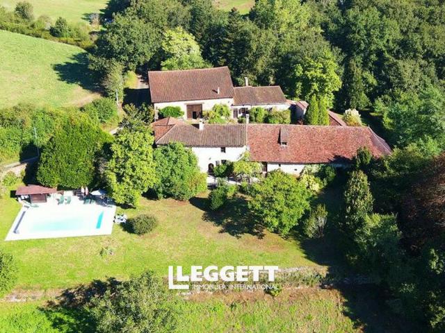 Maison 15 pièces 406 m²