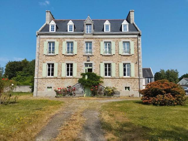 Maison 15 pièces 416 m²