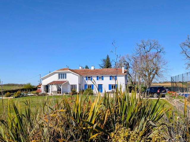 Maison 15 pièces 418 m²