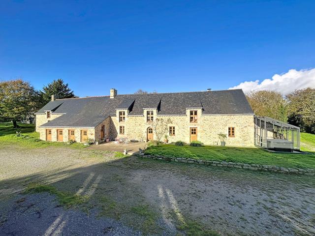 Maison 15 pièces 418 m²