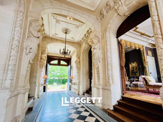 Maison 15 pièces 427 m²