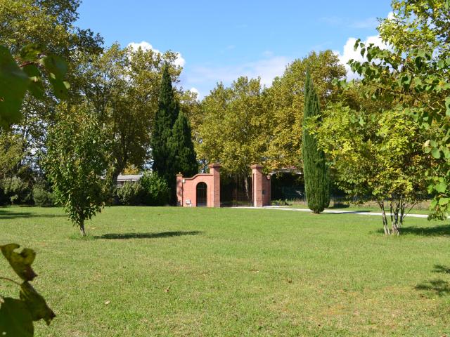 Maison 15 pièces 425 m²
