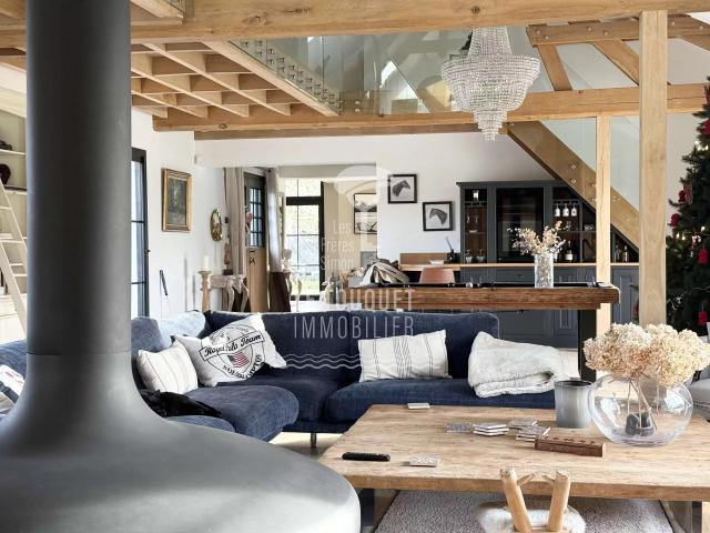Maison 15 pièces 430 m²