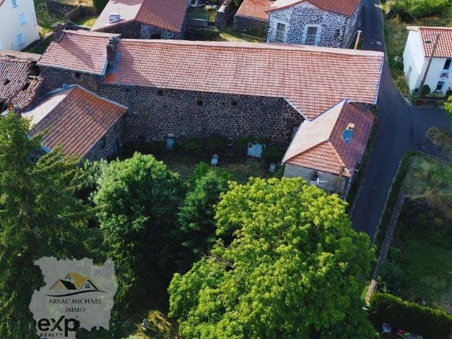 Maison 15 pièces 556 m²