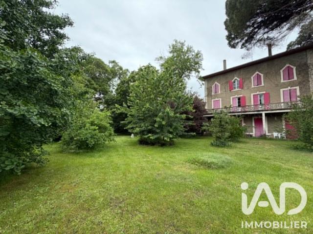 Maison 15 pièces 570 m²