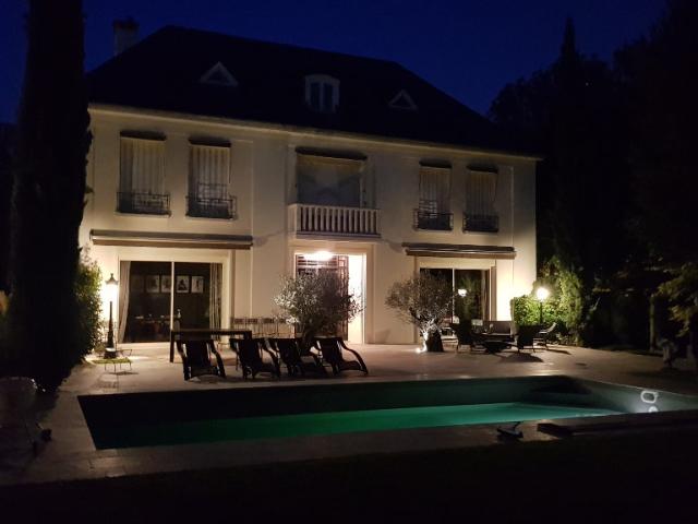 Maison 15 pièces 500 m²