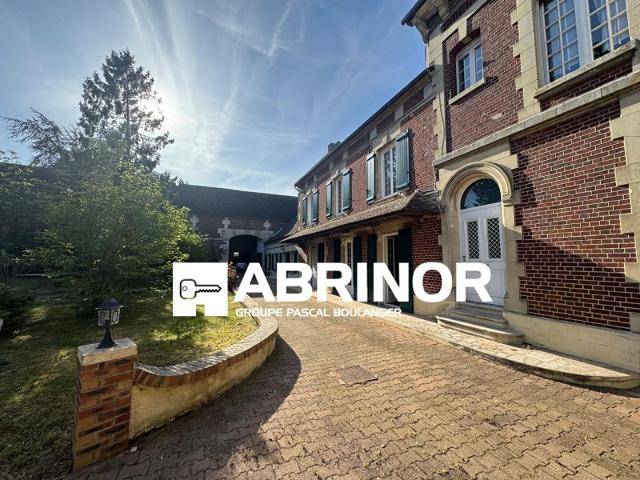 Maison 15 pièces 500 m²