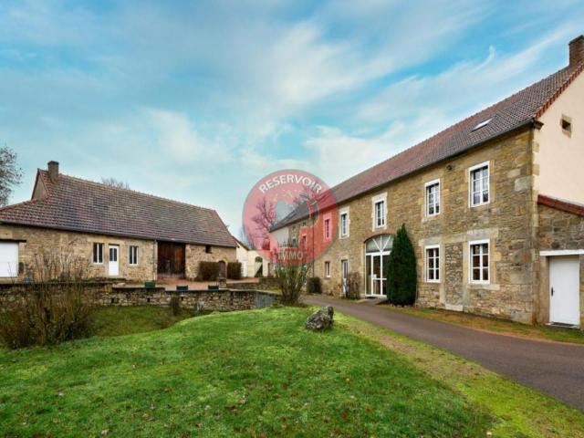 Maison 15 pièces 665 m²