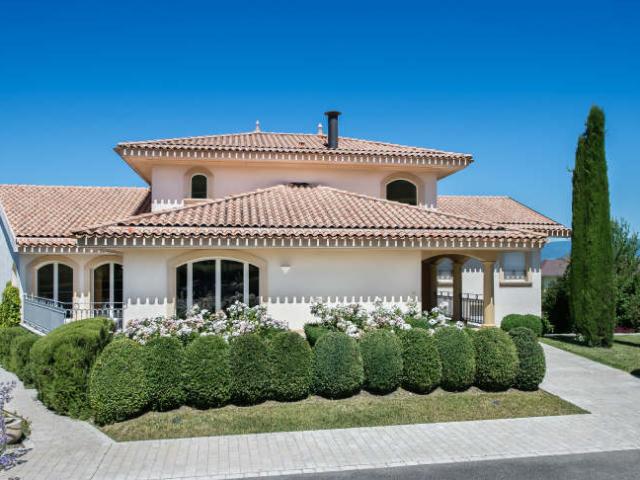 Maison 15 pièces 750 m²