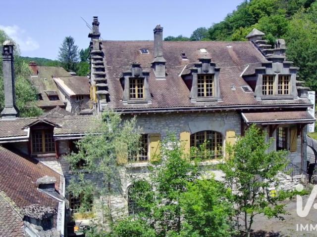 Maison 15 pièces 780 m²