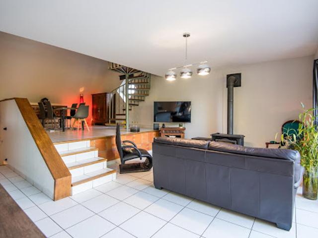 Maison avec jardin et terrasse
