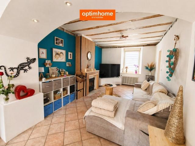 Maison de village mitoyenne 8 pièces – 171m² avec jardin et terrasse – Void Vacon