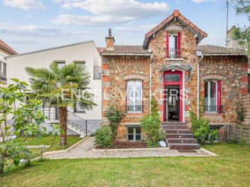 Maison 168 m2 7 pièces