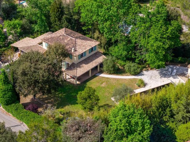 Maison 6 pièces 168 m²