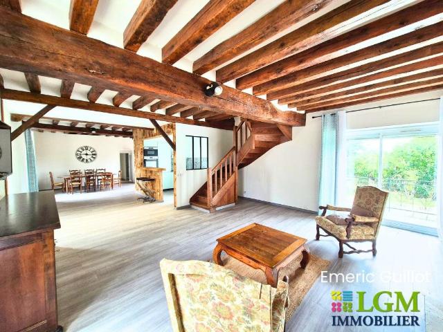 Maison 163 m² – Grand Terrain 1730 m² – Buanderie Grenier. 163m² Maves