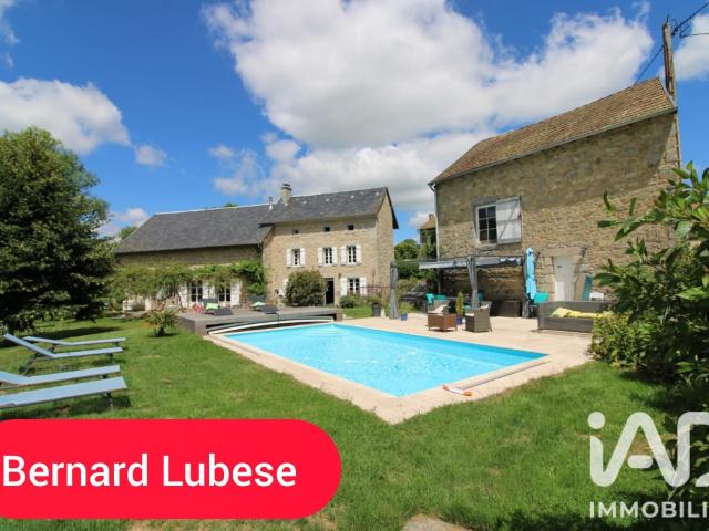 Maison 16 pièces 272 m²