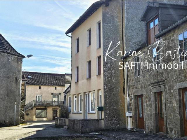 Maison 16 pièces 280 m²