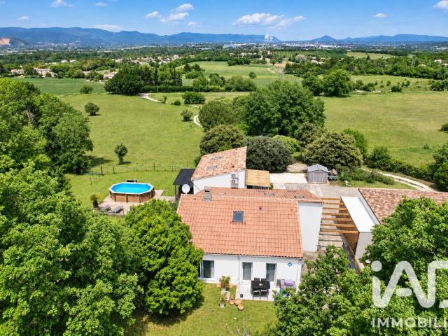 Maison 16 pièces 282 m²