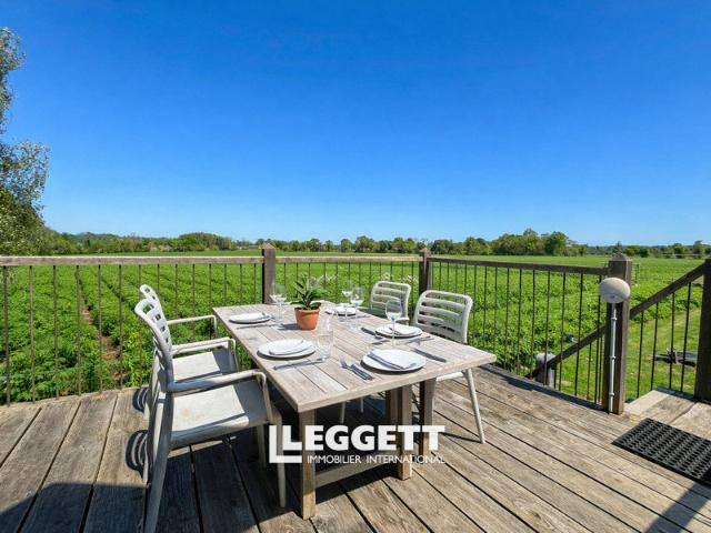 Maison 16 pièces 365 m²
