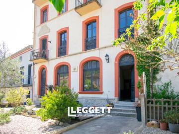 Maison 16 pièces 379 m²