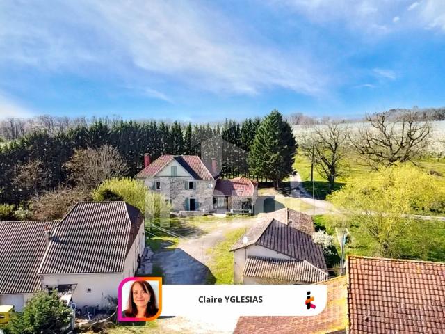 Maison 16 pièces 382 m²