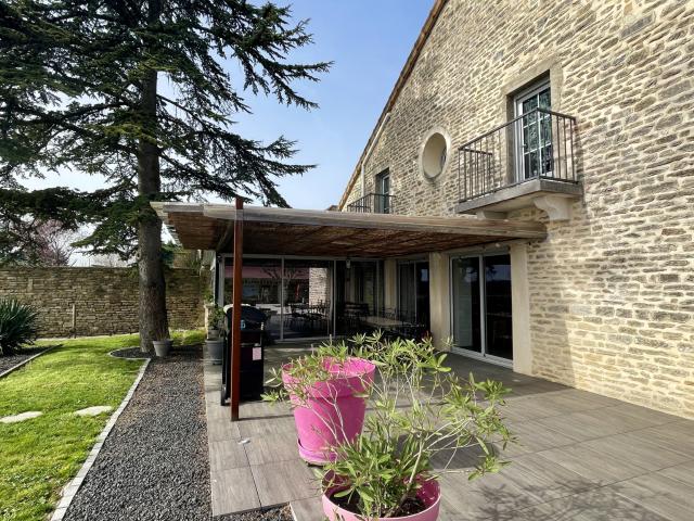 Maison 16 pièces 466 m²