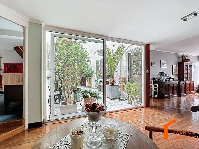 Maison 16 pièces 402 m²