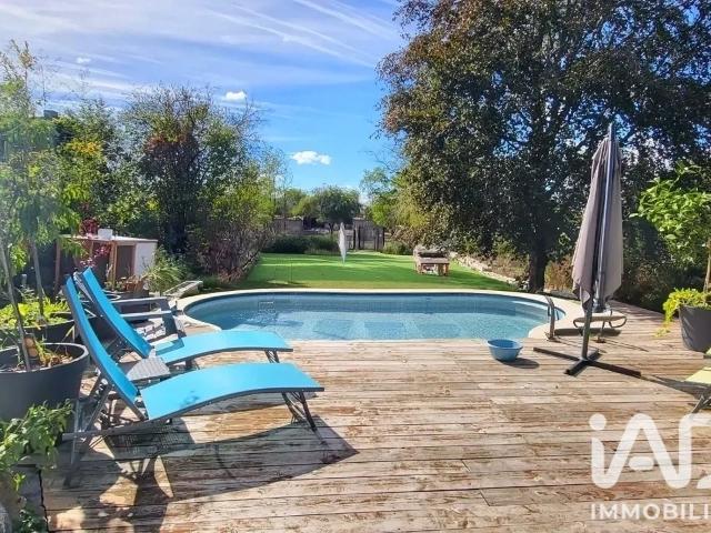 Maison 16 pièces 420 m²