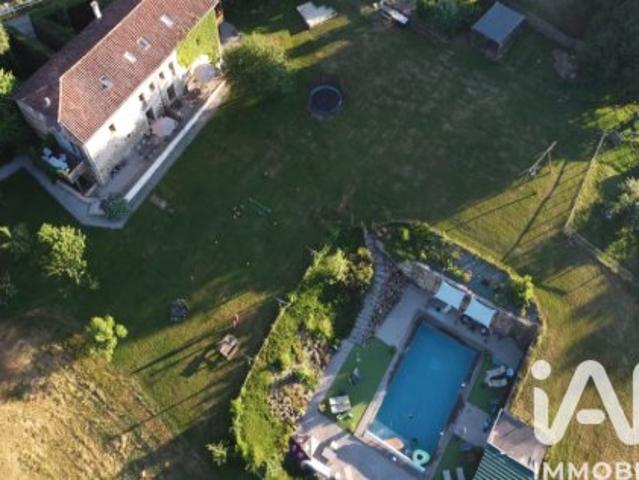Maison 16 pièces 433 m²