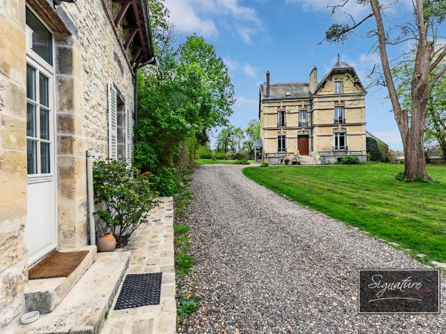 Maison 16 pièces 430 m²