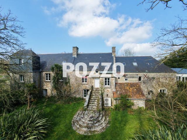 Maison 16 pièces 439 m²