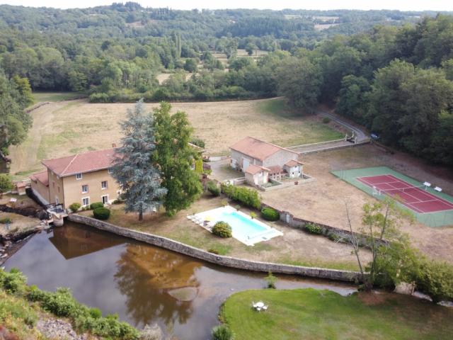 Maison 16 pièces 500 m²