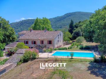 Maison 16 pièces 505 m²