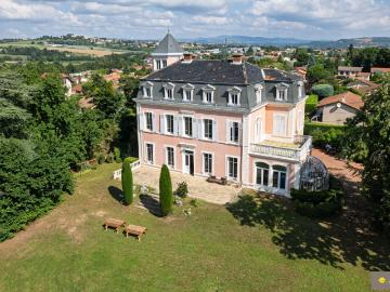 Maison 16 pièces 518 m²