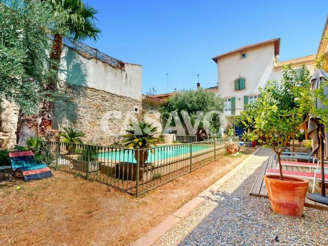 Maison 16 pièces 527 m²