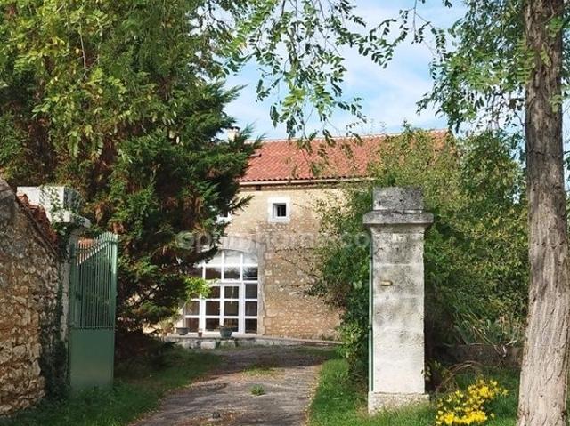 Maison 16 pièces 524 m²