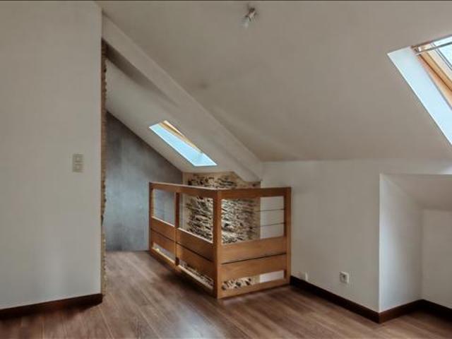 Maison 175.94 m2 5 pièces Non meublé