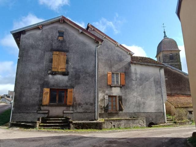 Maison 172.81 m2 et dépendances