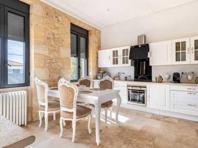 Maison 17 chambres, Cavignac Aquitaine 33620 ES95399697