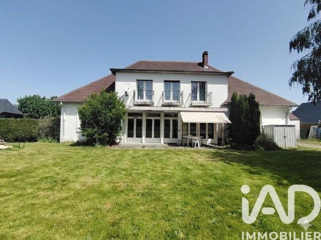 Maison 17 pièces 342 m²