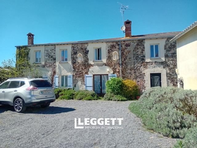Maison 17 pièces 363 m²