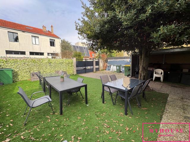 Maison 17 pièces 300 m²