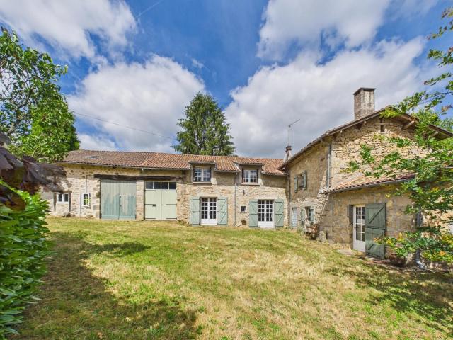 Maison 17 pièces 306 m²