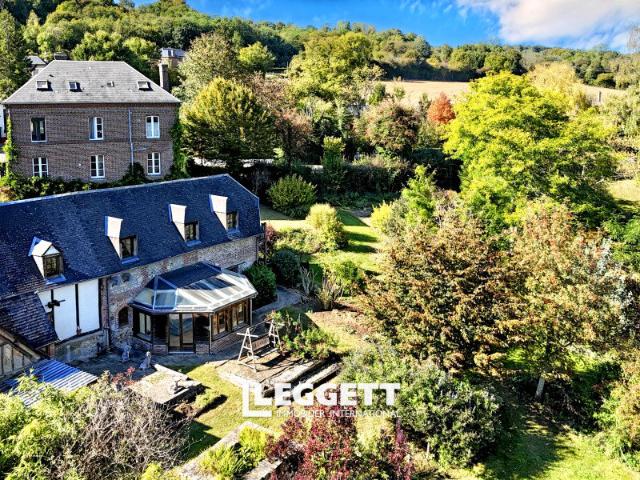 Maison 17 pièces 445 m²