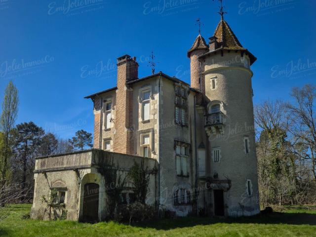 Maison 17 pièces 450 m²