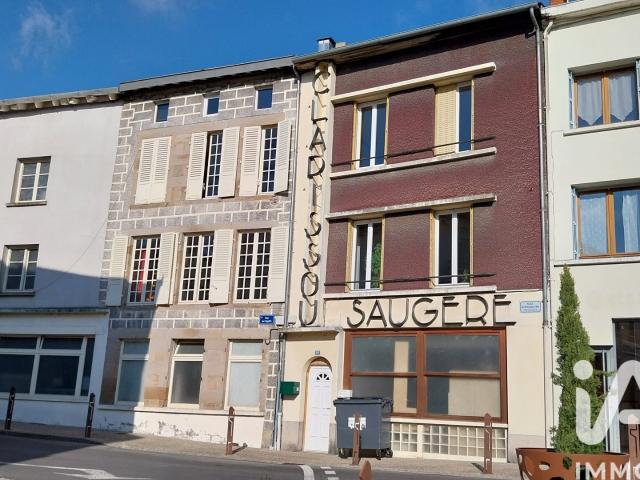 Maison 17 pièces 473 m²