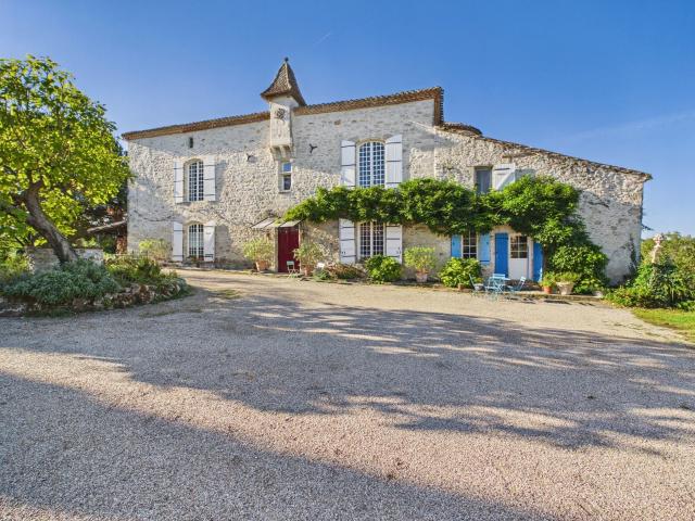 Maison 17 pièces 490 m²